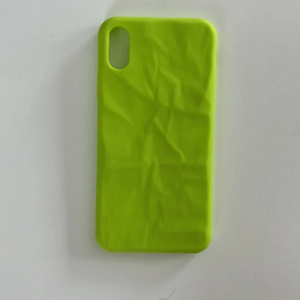 iPhone X/XS cases brand new!